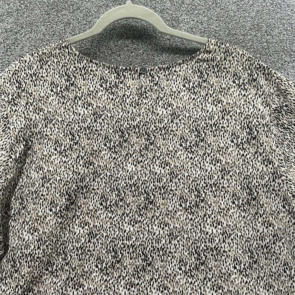 Talbots Blouse Top Women 20W Animal Print Short Sleeve‎ Lightweight Polyester - Picture 5 of 10